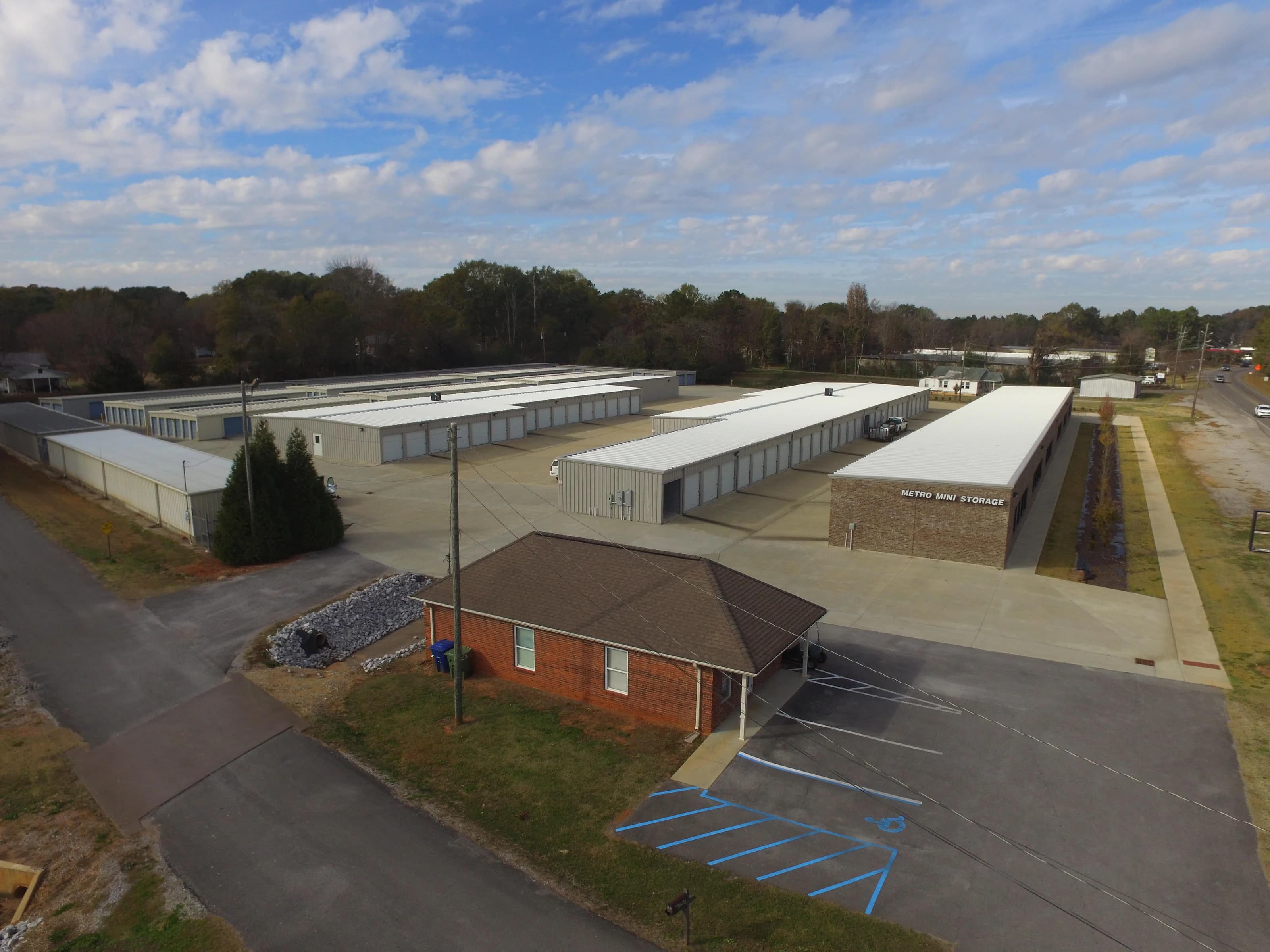 Aerial view of Metro Mini Storage in Alabaster